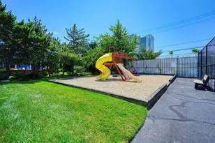 100 Baker Ct, Island Park, NY 11558 - Photo 30