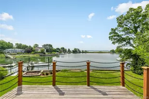 1160 Greacen Point Rd, Mamaroneck, NY 10543 - Photo 10