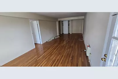 24120 Northern Boulevard #4C, Douglaston, NY 11362 - Photo 6