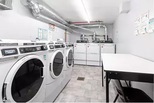 241-20 Northern Blvd, Douglaston, NY 11362 - Photo 12