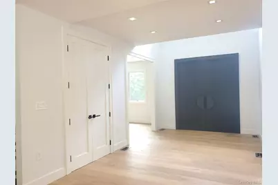 65 Page Lane, Westbury, NY 11590 - Photo 4