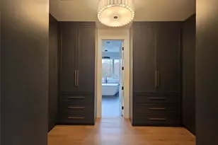 65 Page Ln, Westbury, NY 11590 - Photo 18