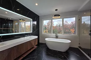 65 Page Ln, Westbury, NY 11590 - Photo 14