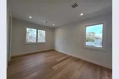 65 Page Lane, Westbury, NY 11590 - Photo 20