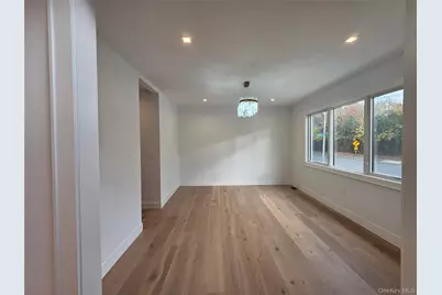 65 Page Lane, Westbury, NY 11590 - Photo 8