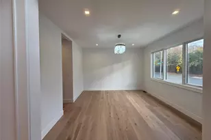 65 Page Ln, Westbury, NY 11590 - Photo 8