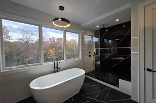 65 Page Ln, Westbury, NY 11590 - Photo 12