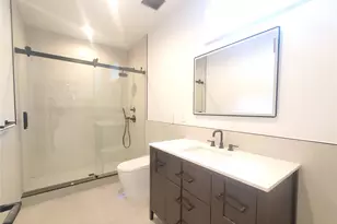 65 Page Ln, Westbury, NY 11590 - Photo 38