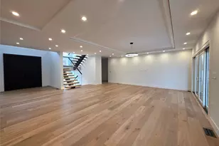 65 Page Ln, Westbury, NY 11590 - Photo 10