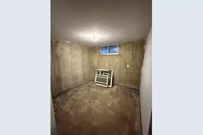 13426 35th Avenue, Flushing, NY 11354 - Photo 6