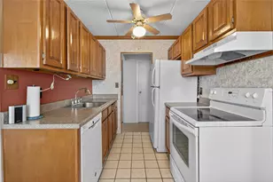 175 Maple Ave, Westbury, NY 11590 - Photo 8