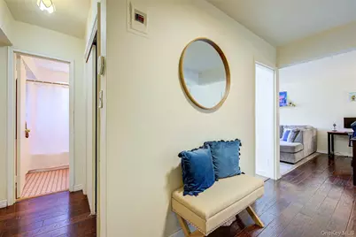 144-60 Gravett Road #4J, Flushing, NY 11367 - Photo 8