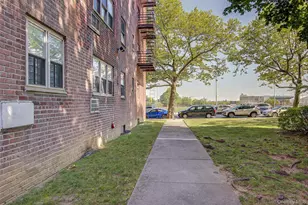 144-60 Gravett Rd, Flushing, NY 11367 - Photo 36