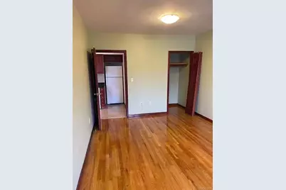 8827 53 Rd Avenue #2R, Elmhurst, NY 11373 - Photo 6