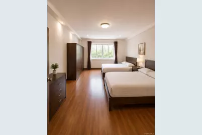 8827 53 Rd Avenue #2R, Elmhurst, NY 11373 - Photo 6