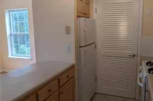 1024 Washington Green, New Windsor, NY 12553 - Photo 16