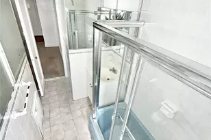 61-41 Saunders St, Rego Park, NY 11374 - Photo 12