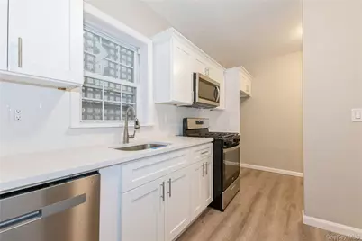 194-56 Murdock Avenue, Saint Albans, NY 11412 - Photo 10