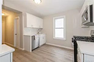 194-56 Murdock Ave, Saint Albans, NY 11412 - Photo 14