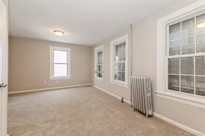 194-56 Murdock Avenue, Saint Albans, NY 11412 - Photo 16