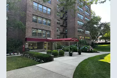 18-75 Corporal Kennedy Street #4A, Bayside, NY 11360 - Photo 4