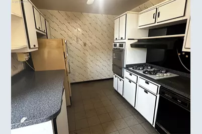 18-75 Corporal Kennedy Street #4A, Bayside, NY 11360 - Photo 10