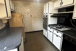 18-75 Corporal Kennedy St, Bayside, NY 11360 - Photo 10