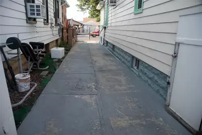 135-40 Alwick Road, Ozone Park, NY 11420 - Photo 34