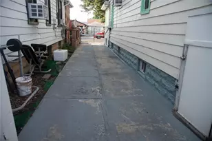 135-40 Alwick Rd, Ozone Park, NY 11420 - Photo 34