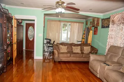 135-40 Alwick Road, Ozone Park, NY 11420 - Photo 4