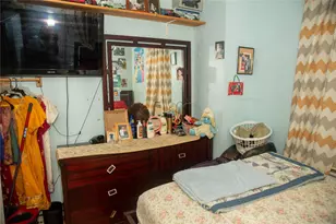 135-40 Alwick Rd, Ozone Park, NY 11420 - Photo 16