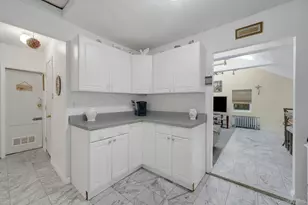 30A Edgewater Park, Bronx, NY 10465 - Photo 8