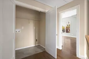 203 Sheffield Ave, West Babylon, NY 11704 - Photo 16