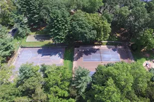 2 Revere Ct, Suffern, NY 10901 - Photo 14