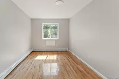 1309 Vreeland Avenue #3, Bronx, NY 10461 - Photo 10