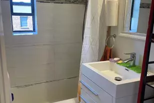 67-12 197th St, Fresh Meadows, NY 11365 - Photo 2