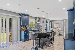 11 Gladysz Way, Port Jefferson, NY 11777 - Photo 16