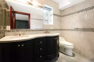 58-10 83rd Pl, Middle Village, NY 11379 - Photo 18