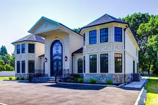 51 Walter Ave, Hicksville, NY 11801 - Photo 2