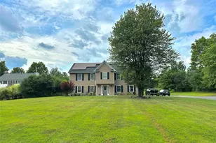 1091 Ridgebury Rd, New Hampton, NY 10958 - Photo 2