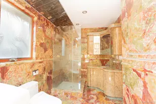 183-19 69th Ave, Fresh Meadows, NY 11366 - Photo 16