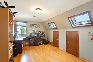 183-19 69th Ave, Fresh Meadows, NY 11366 - Photo 18