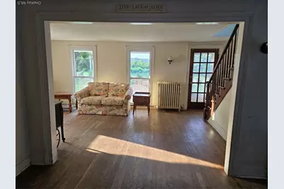 3953 Sound Avenue, Riverhead, NY 11901 - Photo 8