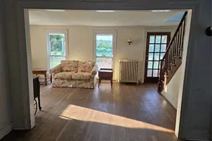 3953 Sound Ave, Riverhead, NY 11901 - Photo 8