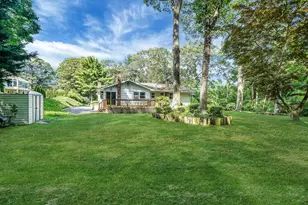 203 Deer Pk Rd, Dix Hills, NY 11746 - Photo 14