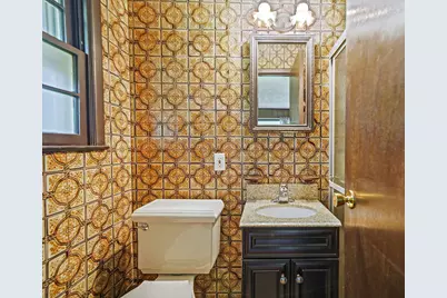 203 Deer Park Road, Dix Hills, NY 11746 - Photo 30