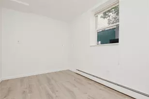 350 Mark Tree Rd, South Setauket, NY 11720 - Photo 16