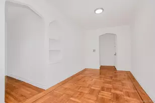 2166 Bronx Park East St, Bronx, NY 10462 - Photo 14