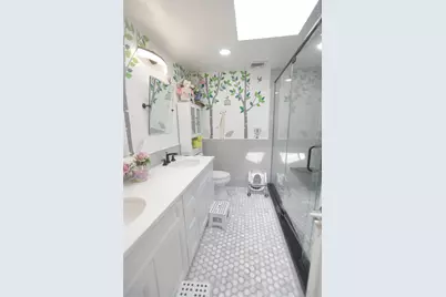 4488 Merrick Road, Massapequa, NY 11758 - Photo 8