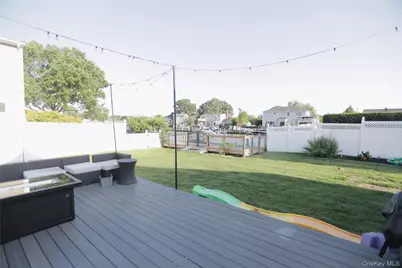 4488 Merrick Road, Massapequa, NY 11758 - Photo 12